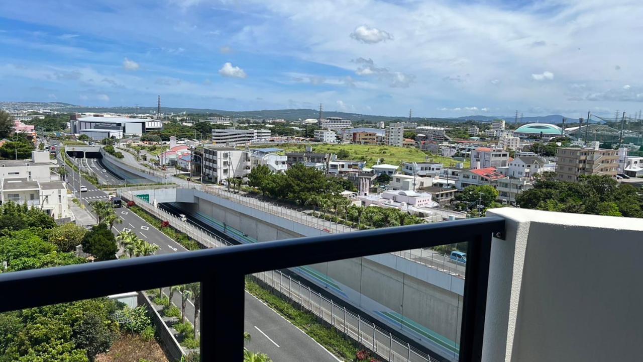 ＆Monde. Okinawa Arena Condominium Bagian luar foto